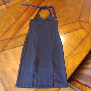 NEW CLASSIC ELEGANT BACKLESS HALTER 